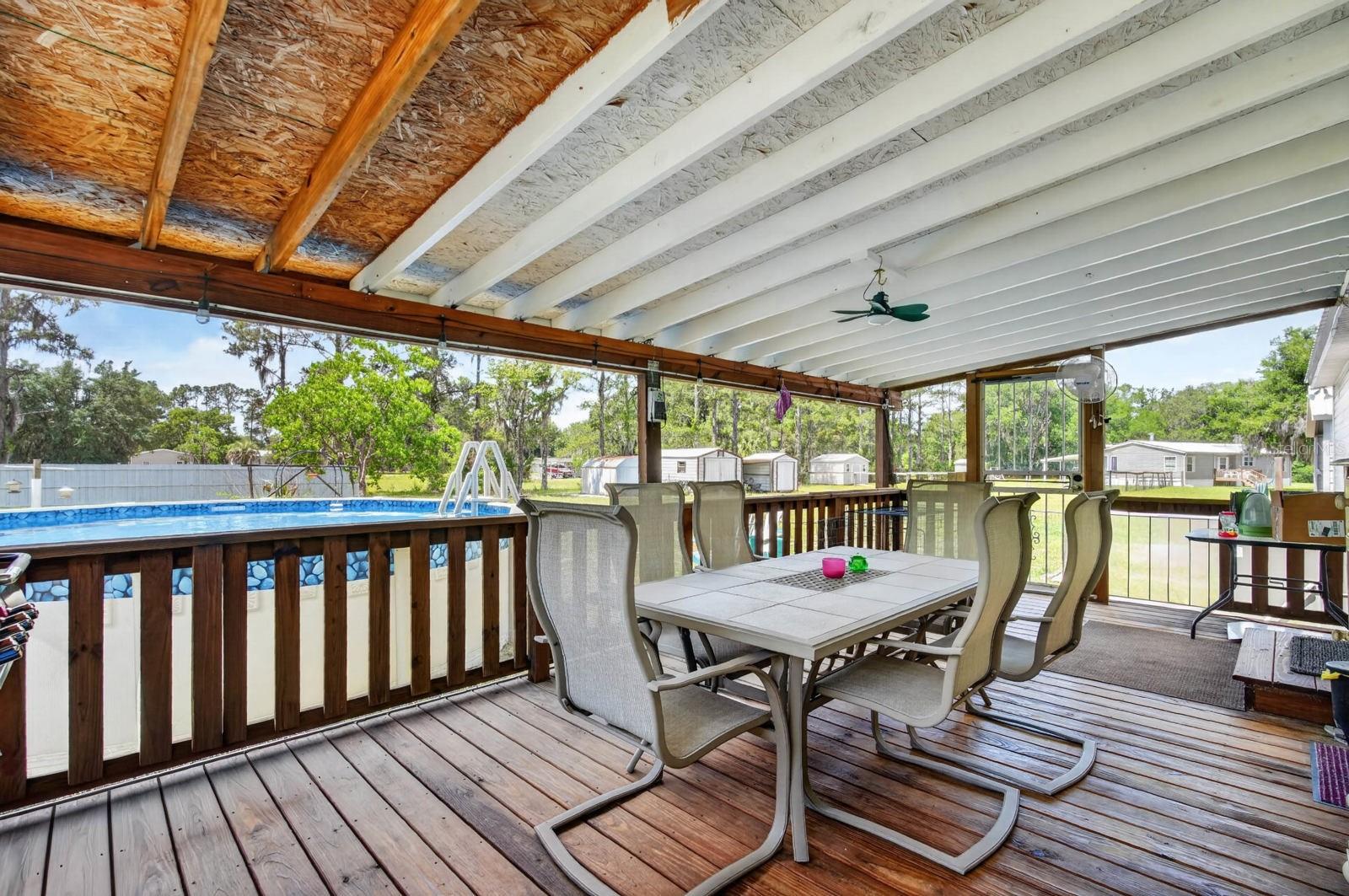 ST JOHNS RIVERSIDE ESTATES - Residential