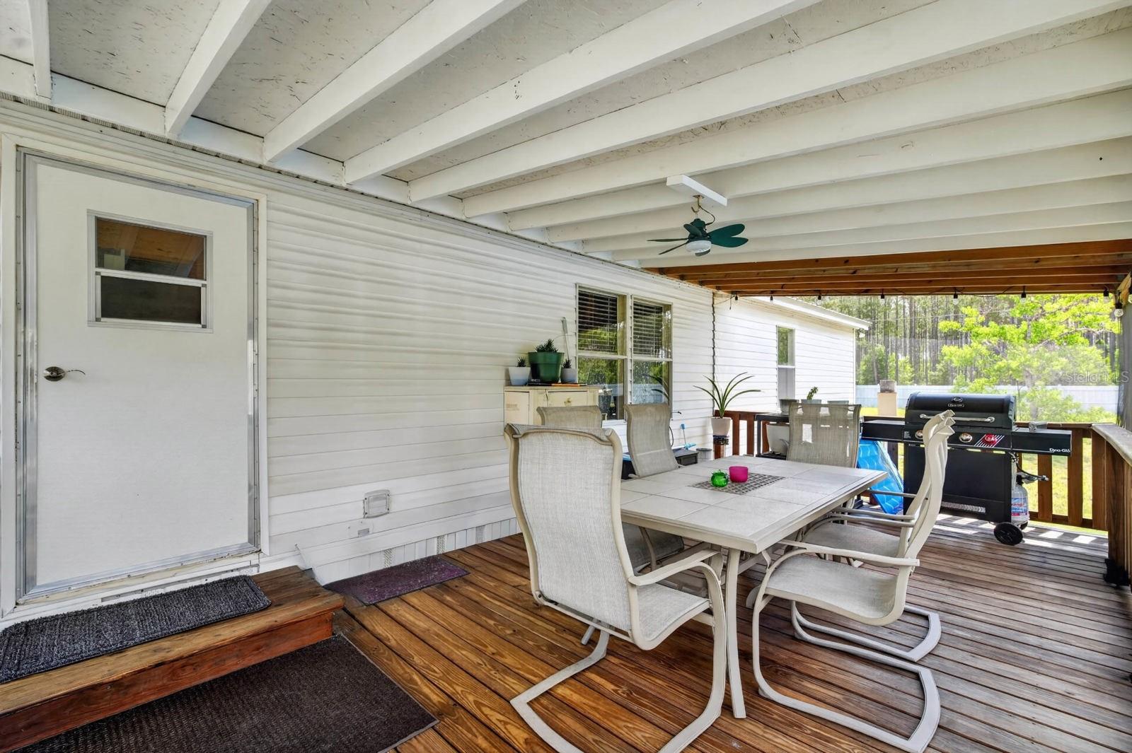 ST JOHNS RIVERSIDE ESTATES - Residential