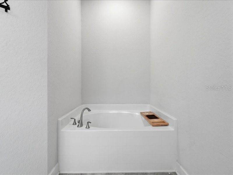 BUCKEYE TRACE - Residential