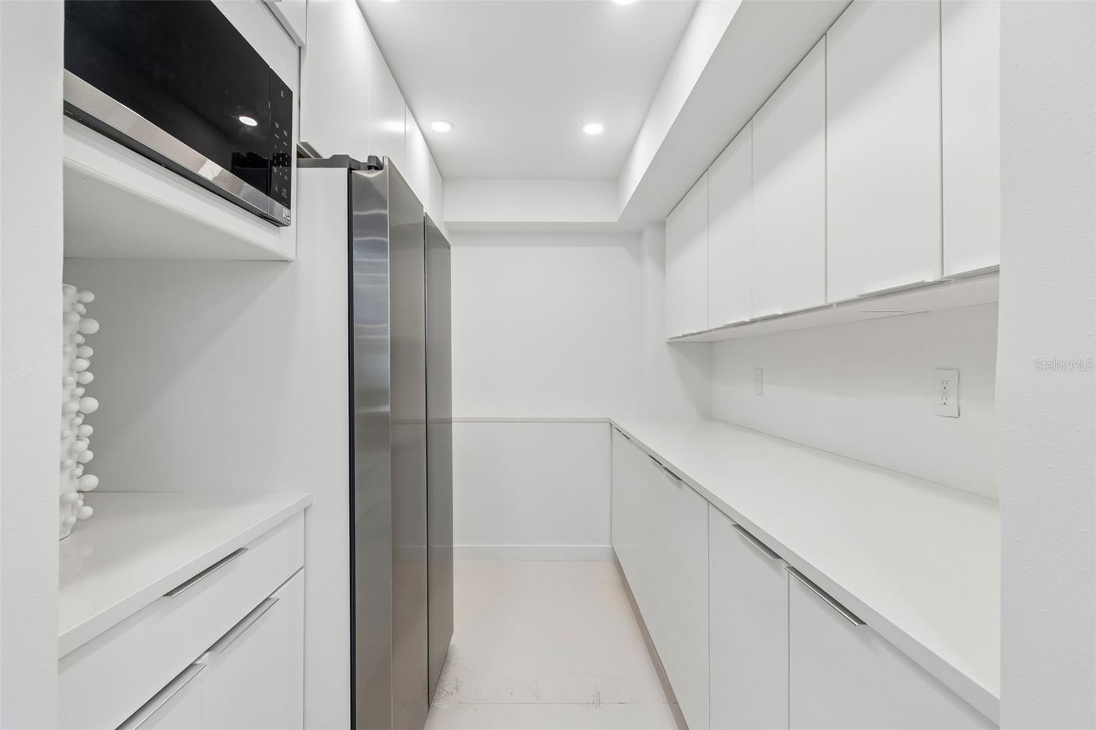 SANDERLING CLUB - Residential