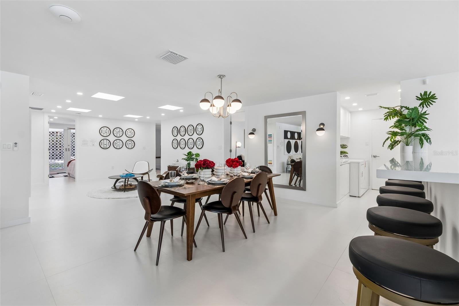 SANDERLING CLUB - Residential