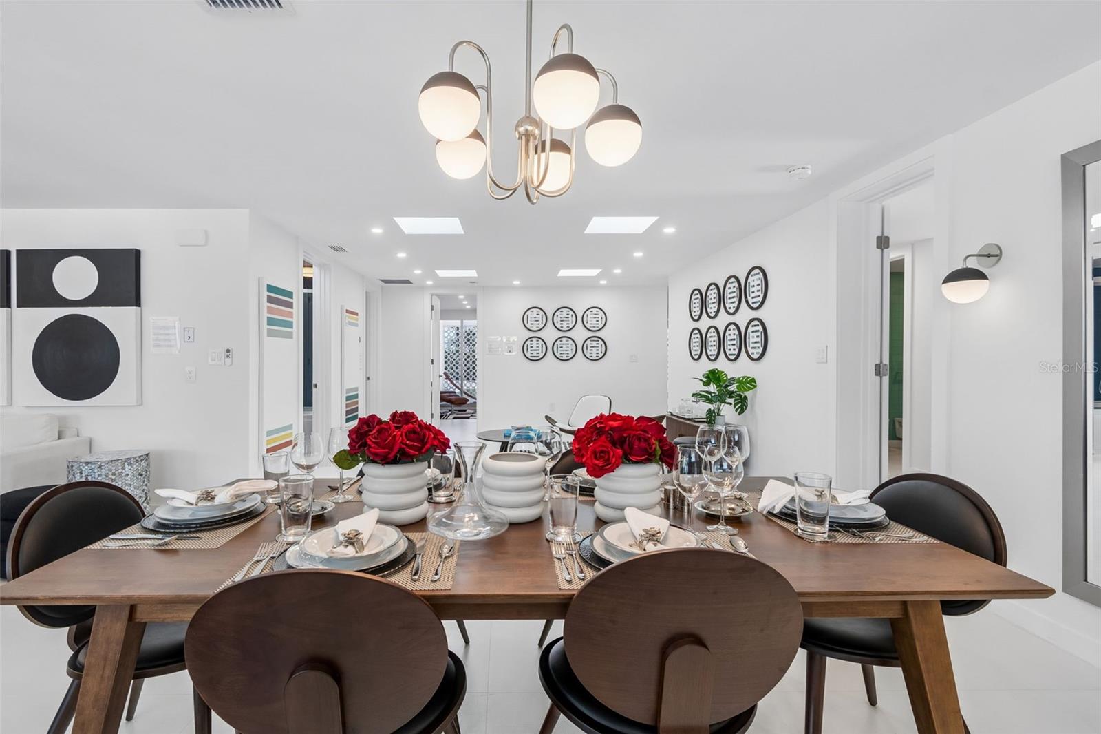 SANDERLING CLUB - Residential