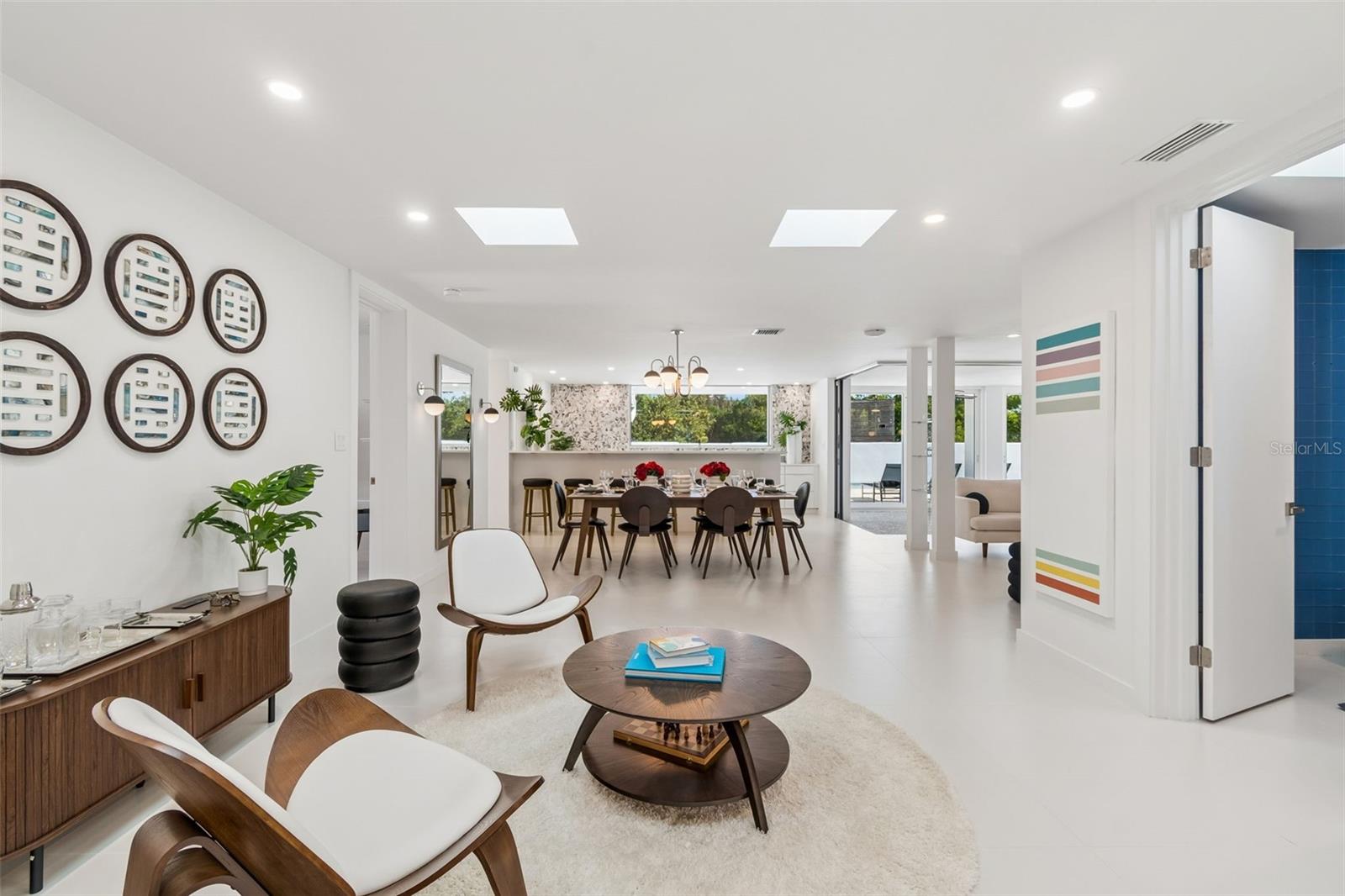 SANDERLING CLUB - Residential