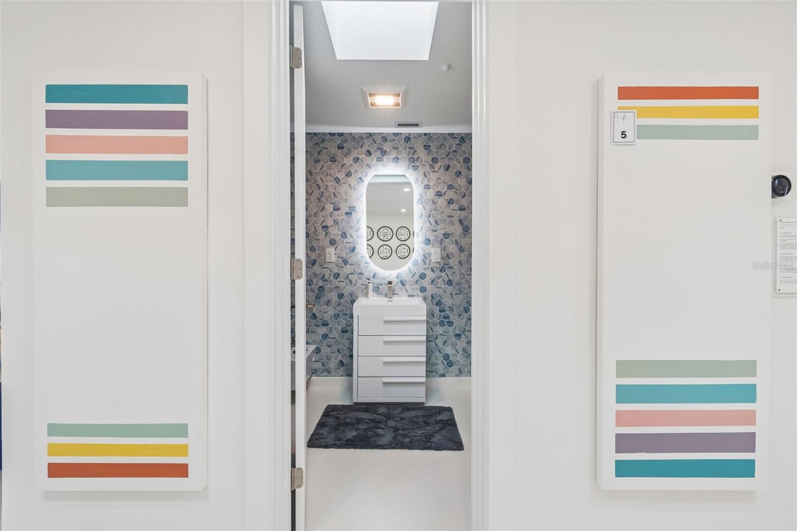 SANDERLING CLUB - Residential