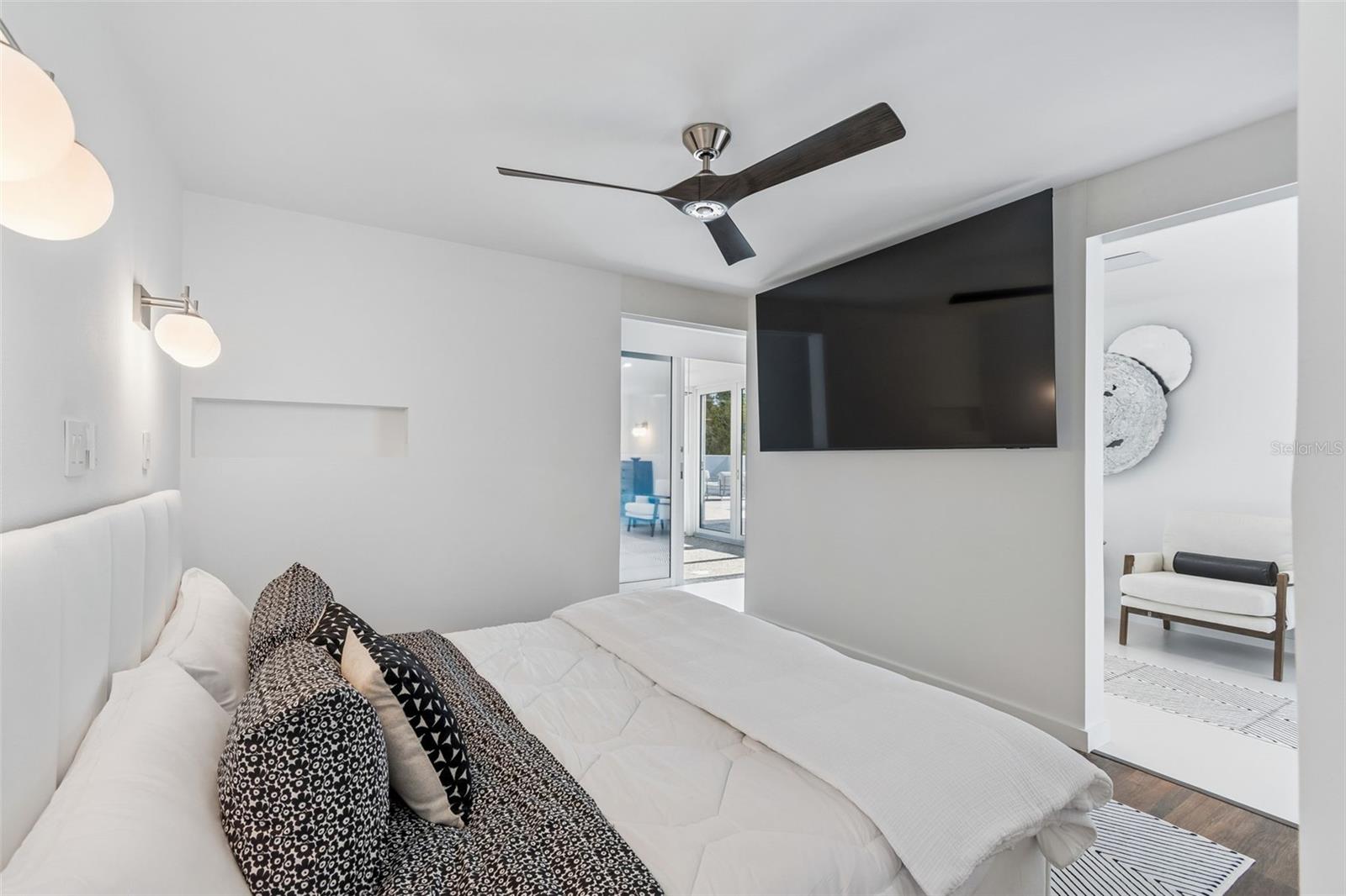 SANDERLING CLUB - Residential