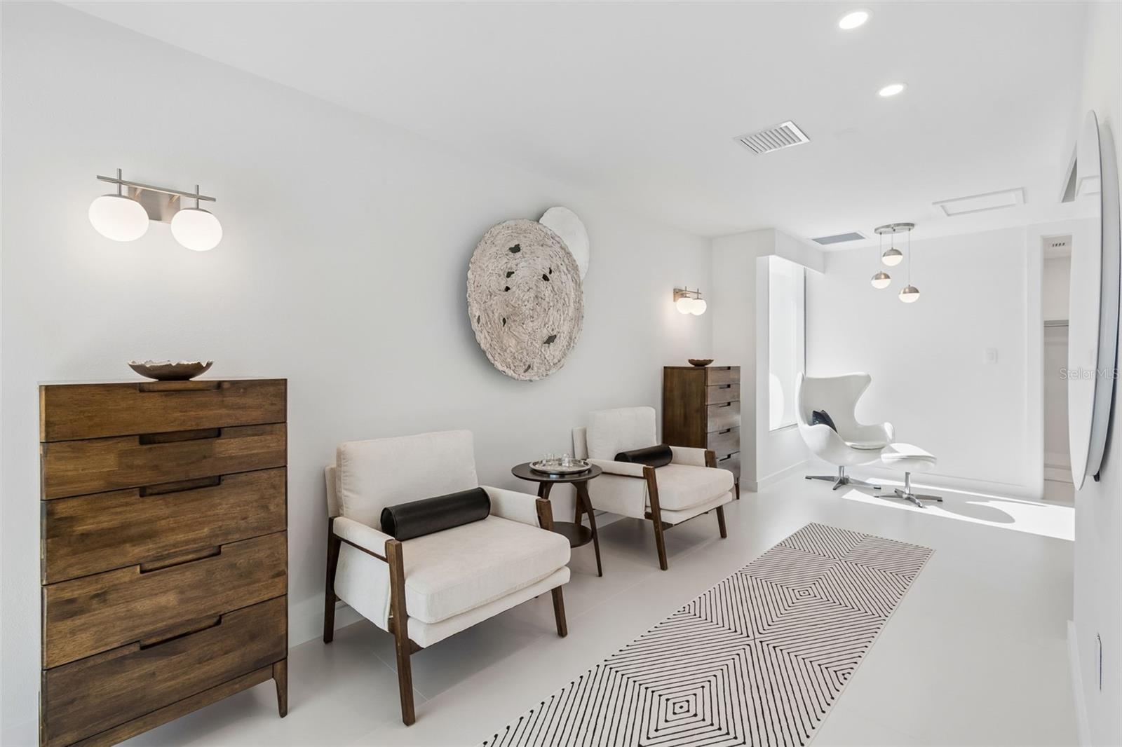 SANDERLING CLUB - Residential