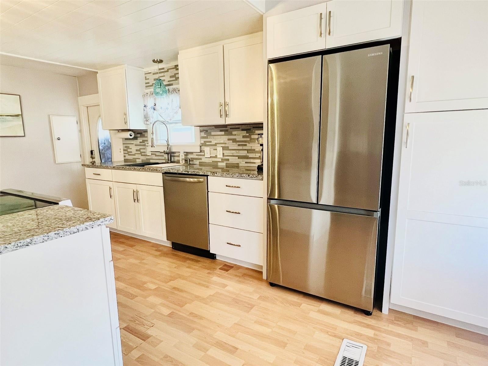 2235 PALAZZA DRIVE 81, SARASOTA, FL, 34238 3 2235 PALAZZA DRIVE 81