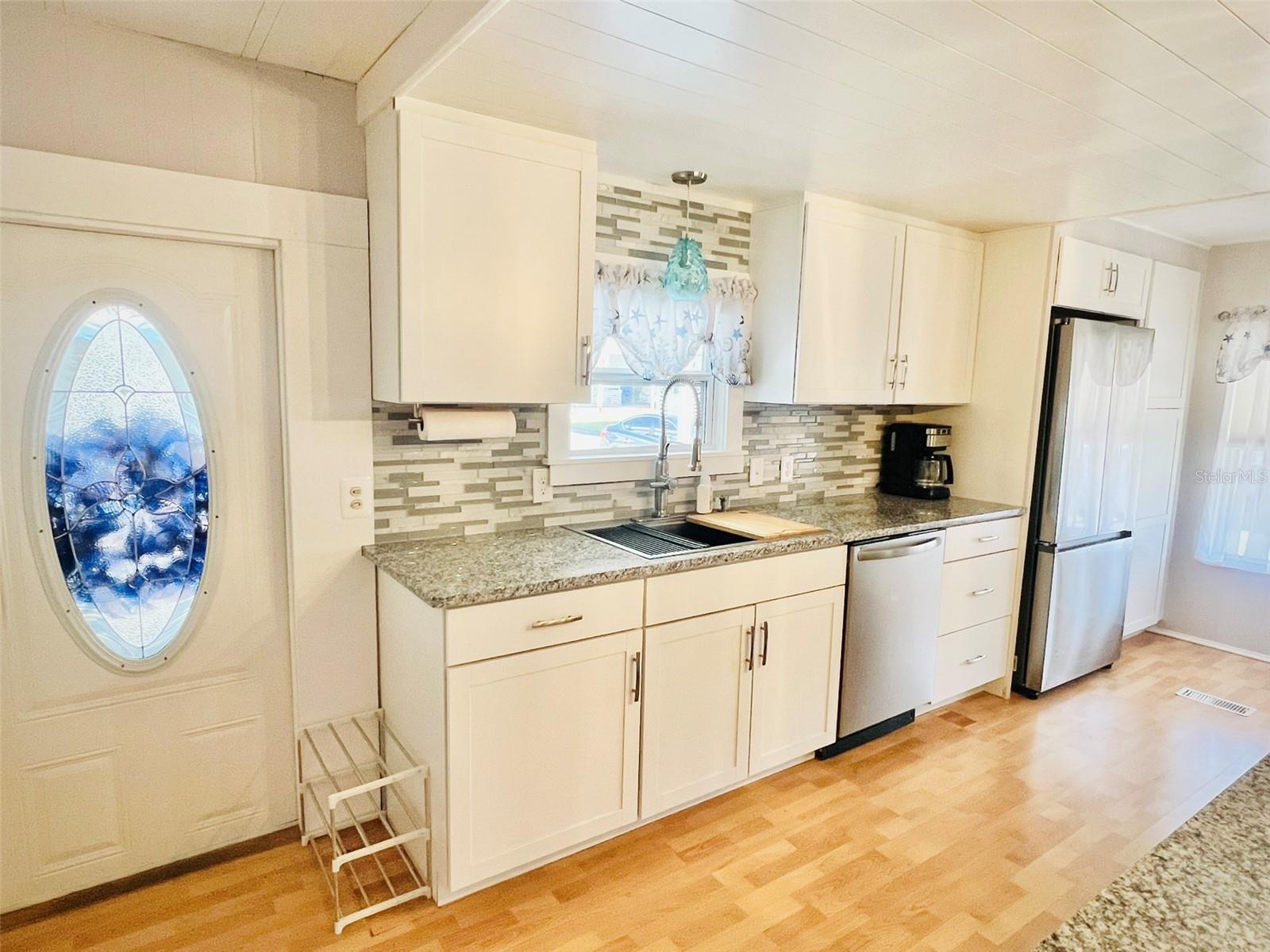 2235 PALAZZA DRIVE 81, SARASOTA, FL, 34238 2 2235 PALAZZA DRIVE 81