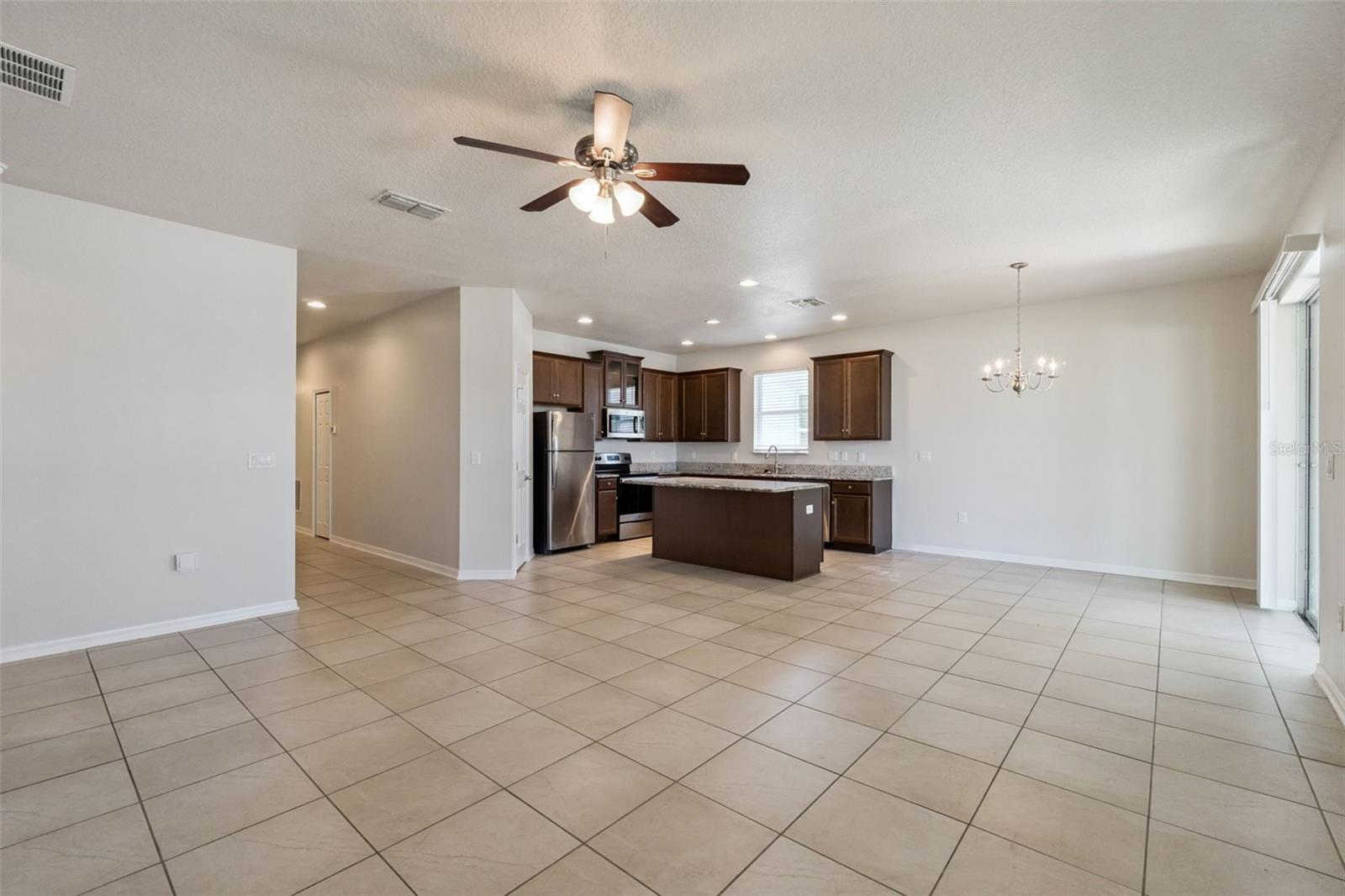 HIGHLAND MDWS PH 3 - Residential