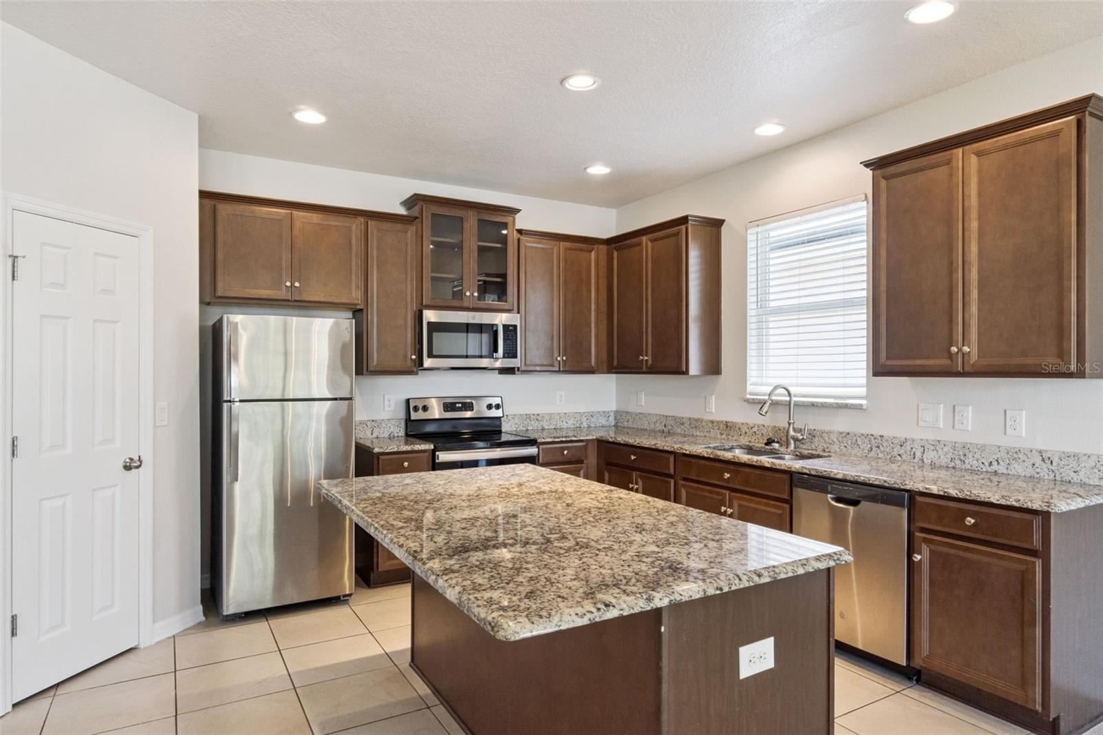 HIGHLAND MDWS PH 3 - Residential