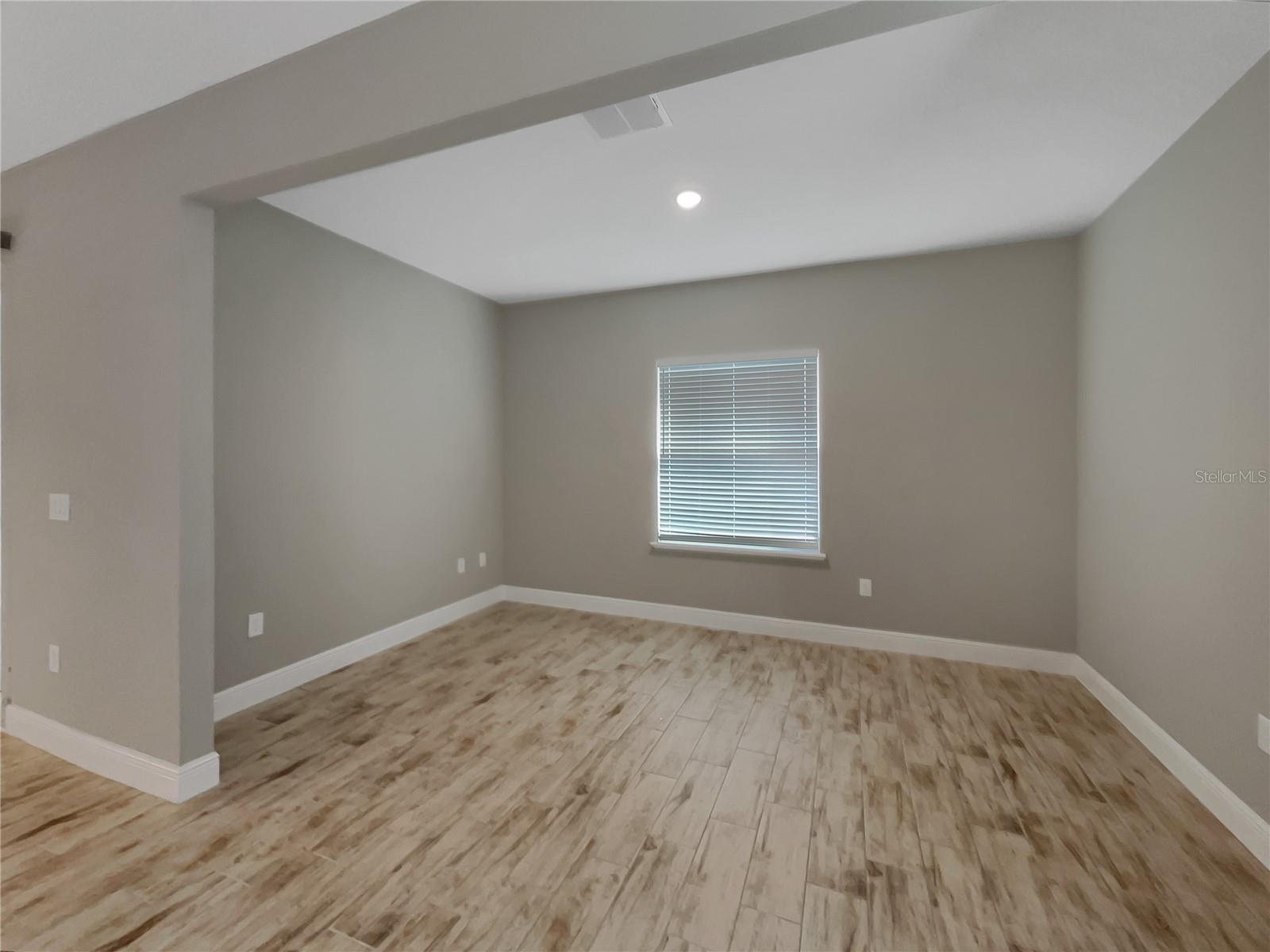 MARSH POINTE - Residential