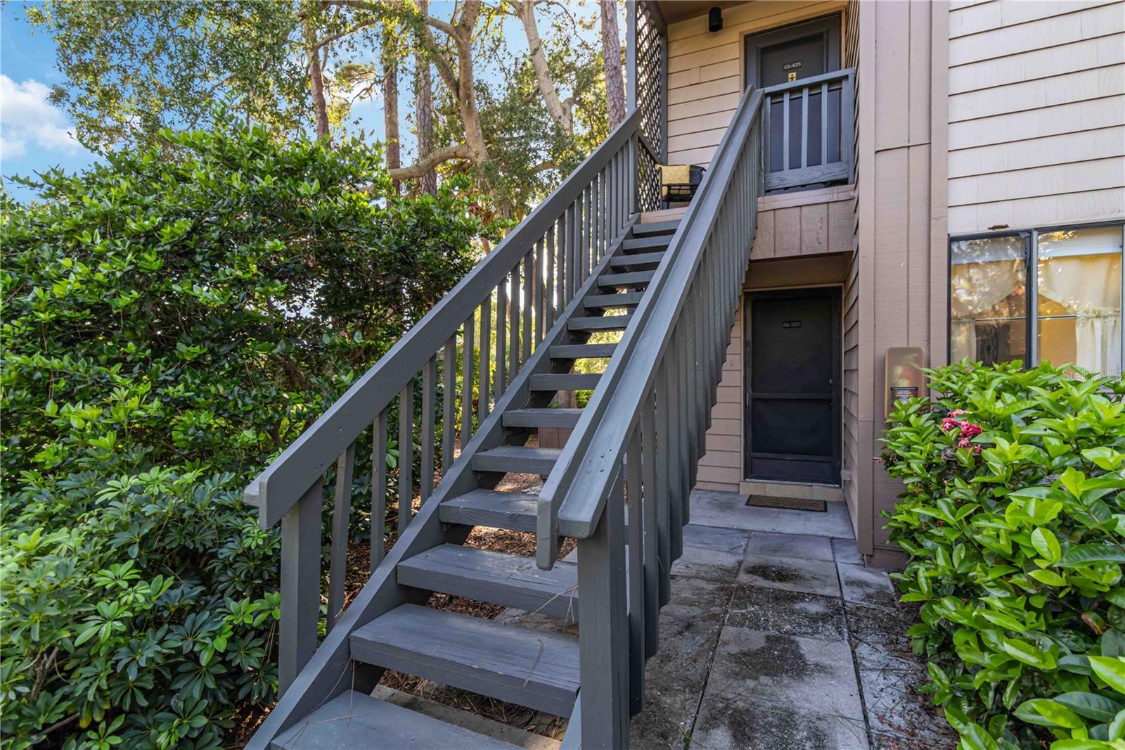1720 GLENHOUSE DRIVE 325