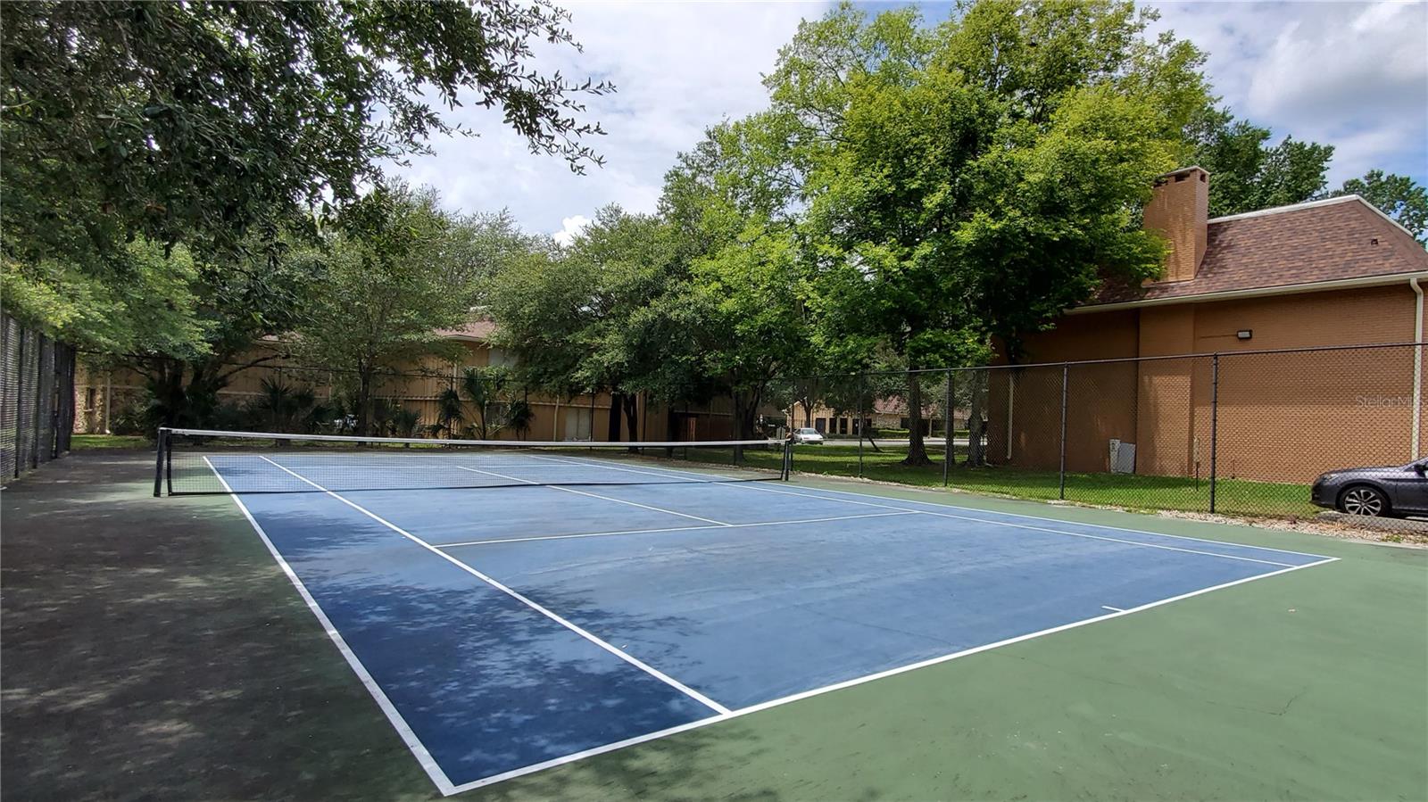 HAWTHORNE RESERVE - Residential