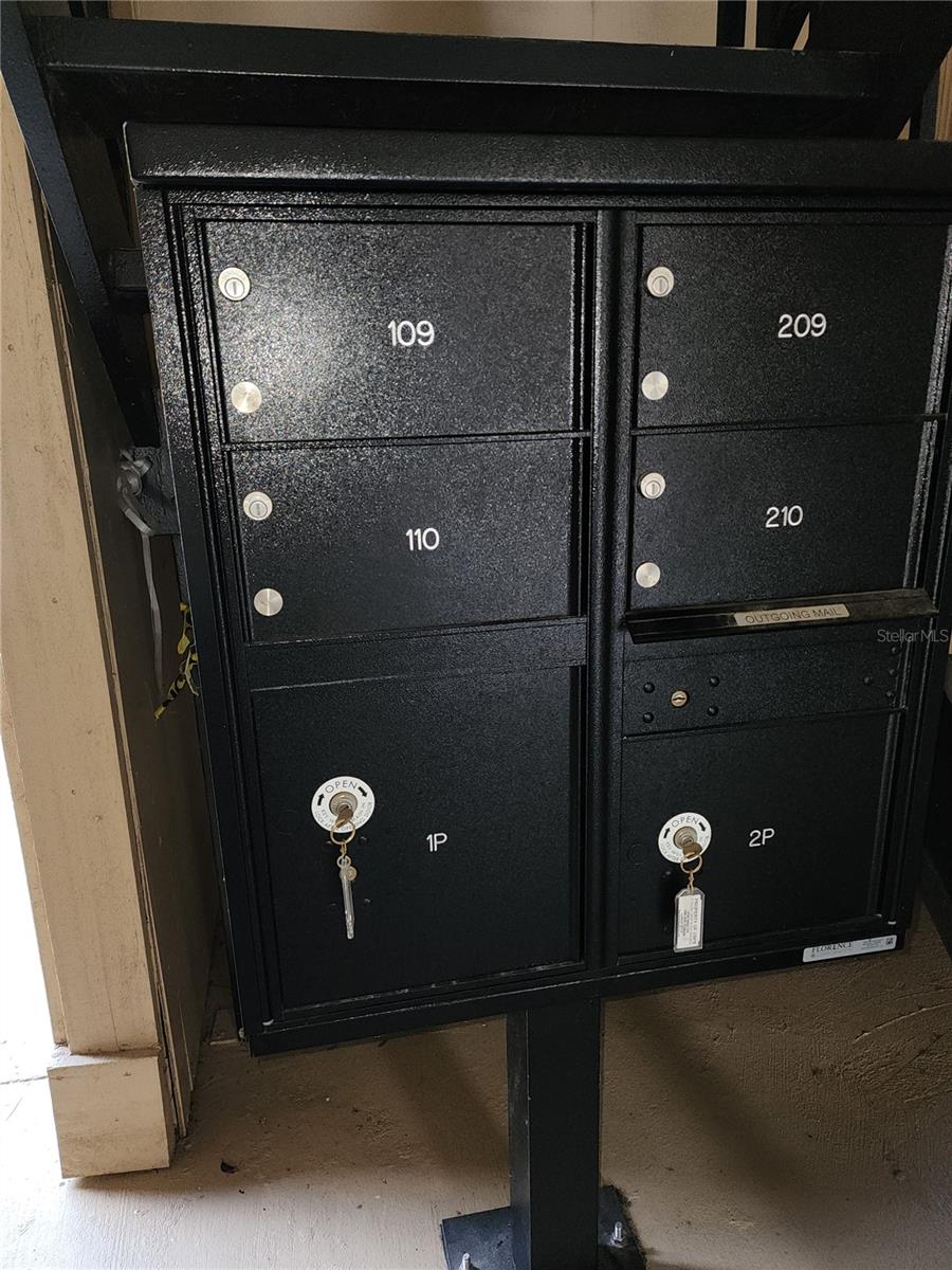 HAWTHORNE RESERVE - Residential