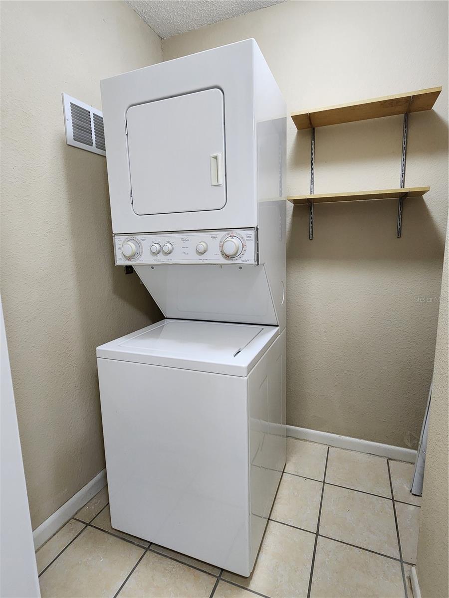 HAWTHORNE RESERVE - Residential