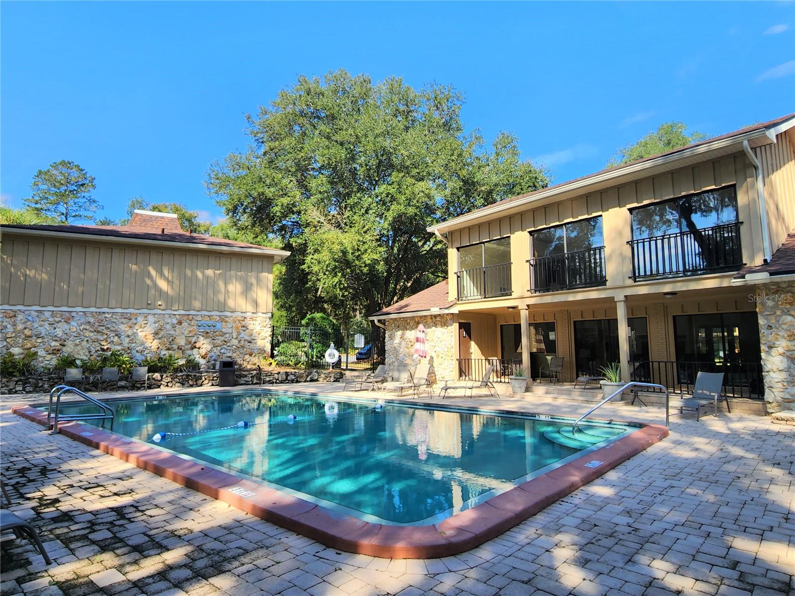 HAWTHORNE RESERVE - Residential