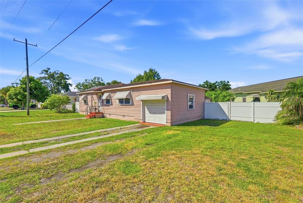 Photo of 4570 Haines Road N, St Petersburg, FL 33714 (MLS # TB8518777)