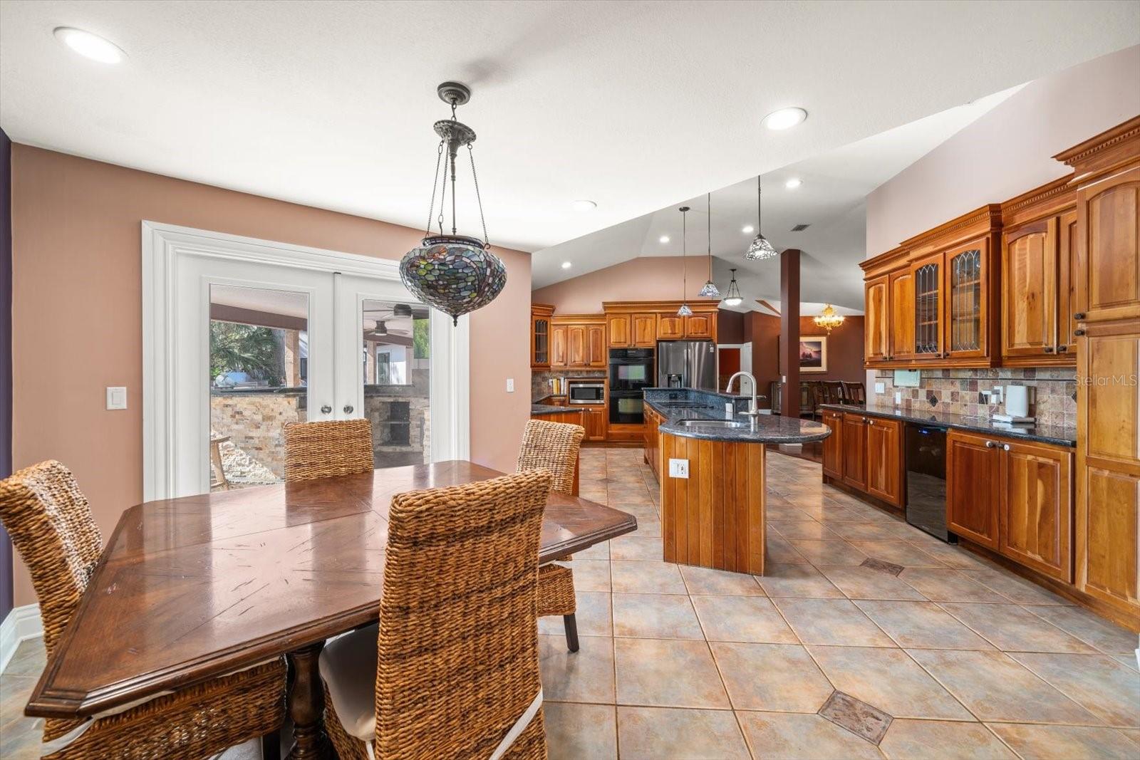 PINELLAS GROVES - Residential