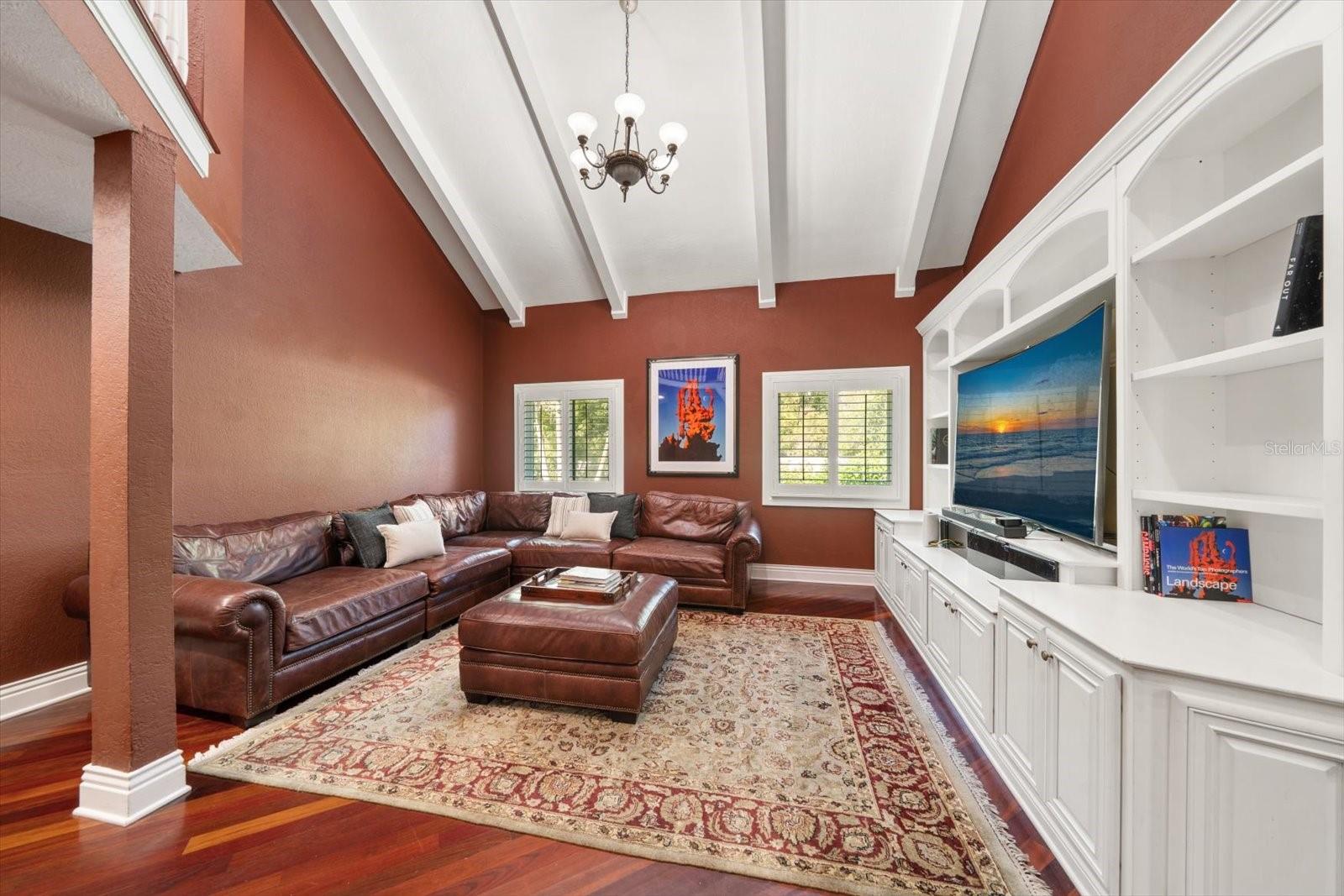 PINELLAS GROVES - Residential