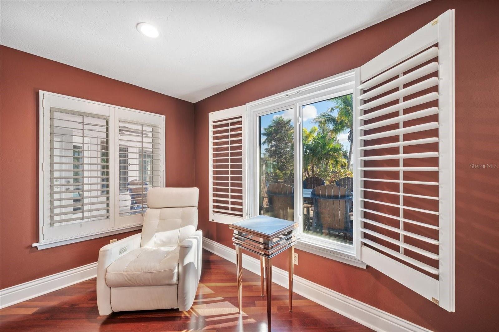 PINELLAS GROVES - Residential