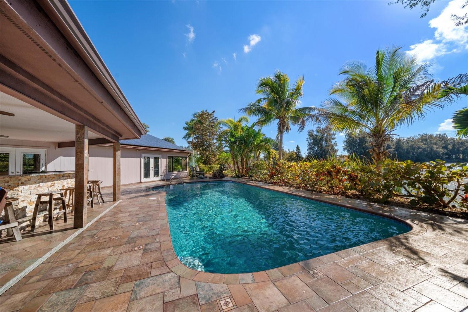 PINELLAS GROVES - Residential