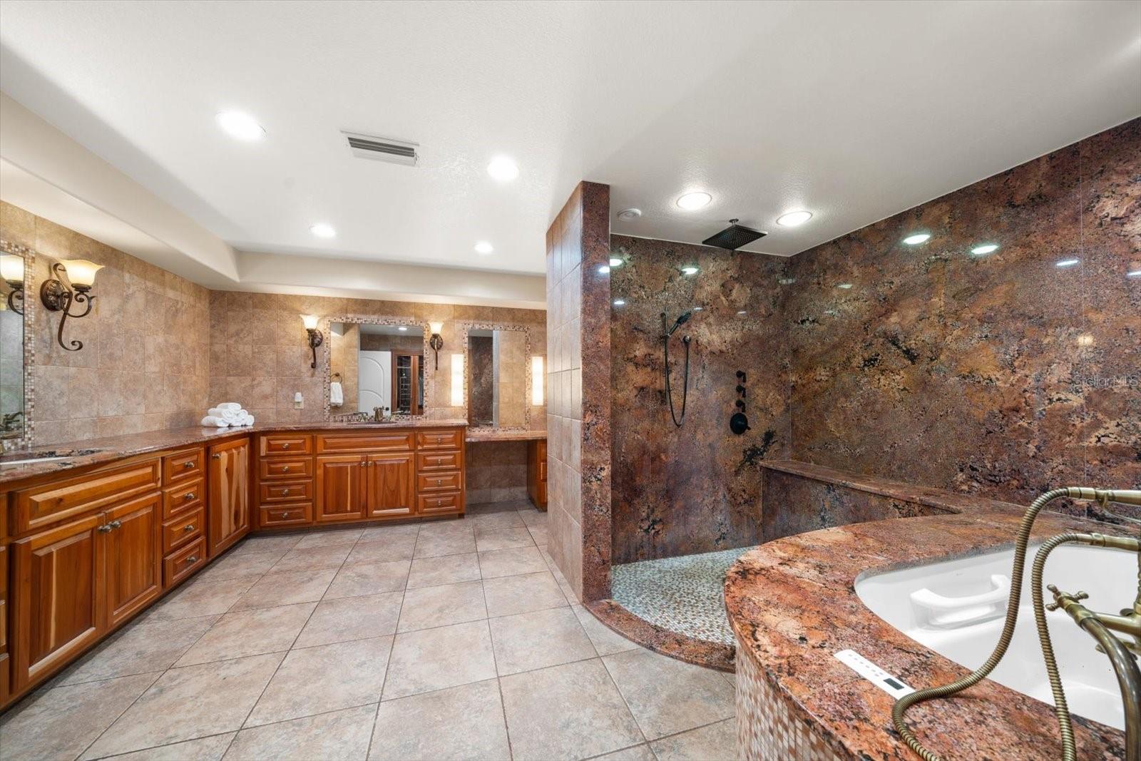 PINELLAS GROVES - Residential