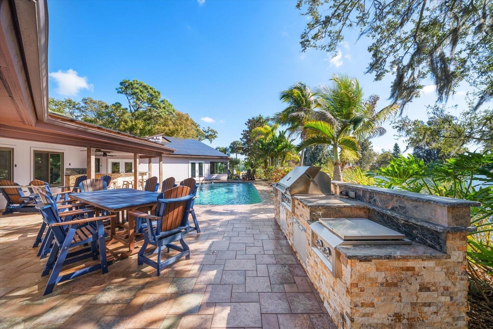 PINELLAS GROVES - Residential