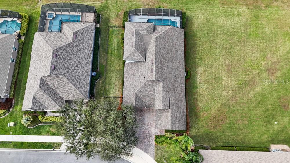 CARRIAGE POINTE - Residential