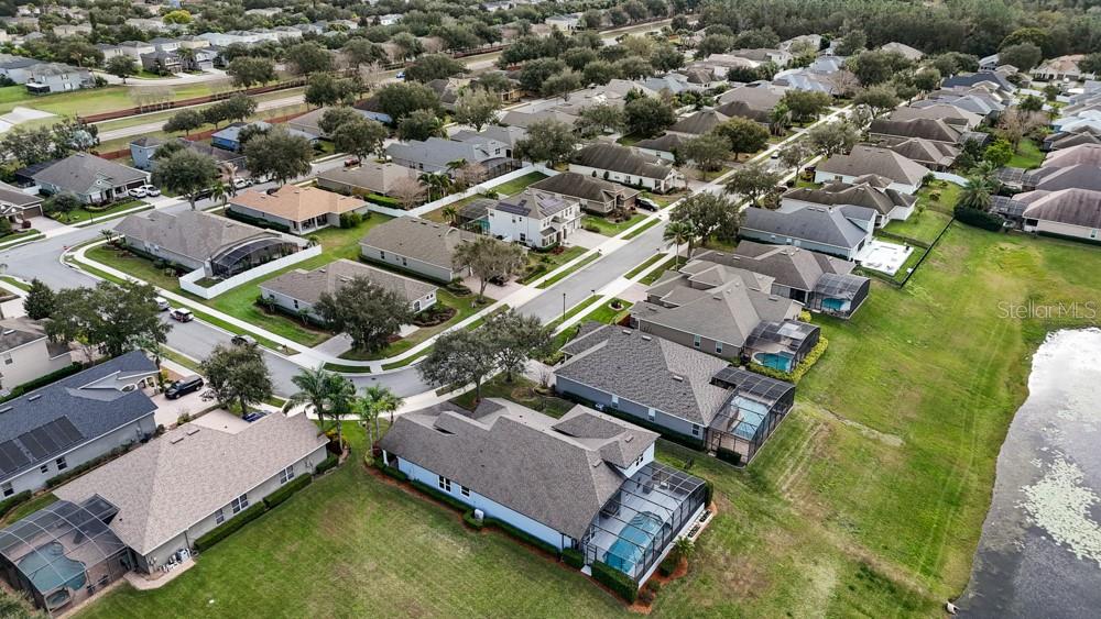 CARRIAGE POINTE - Residential