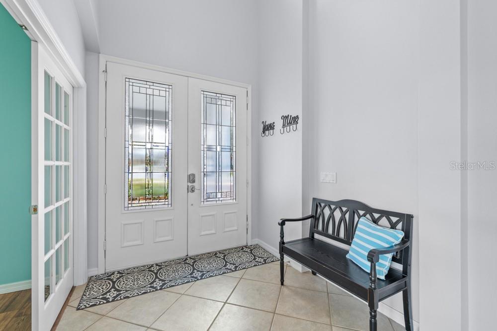 CARRIAGE POINTE - Residential