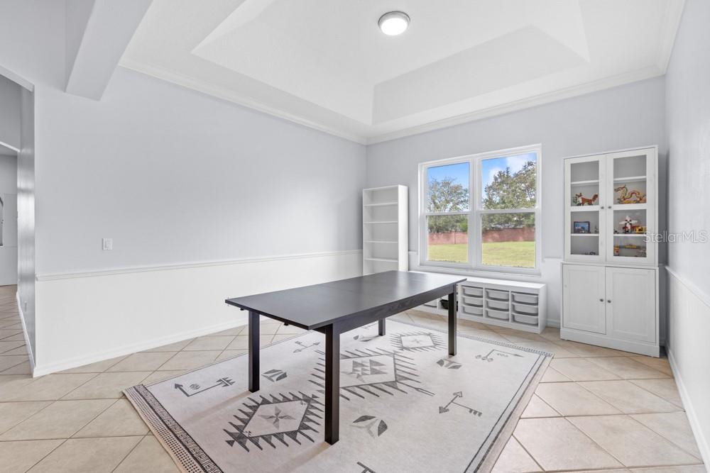 CARRIAGE POINTE - Residential