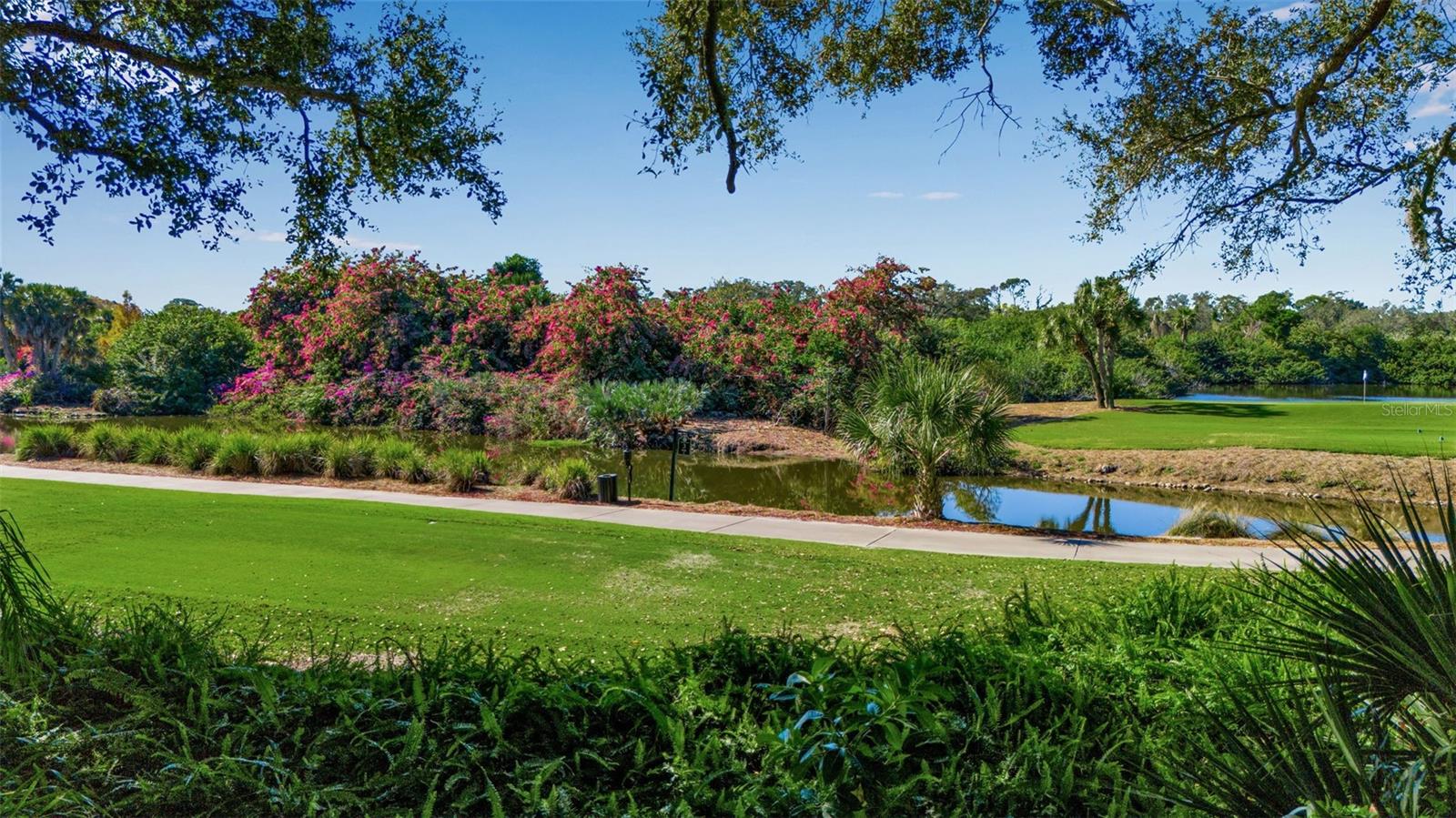 OAKS 2 PH 1 - Residential