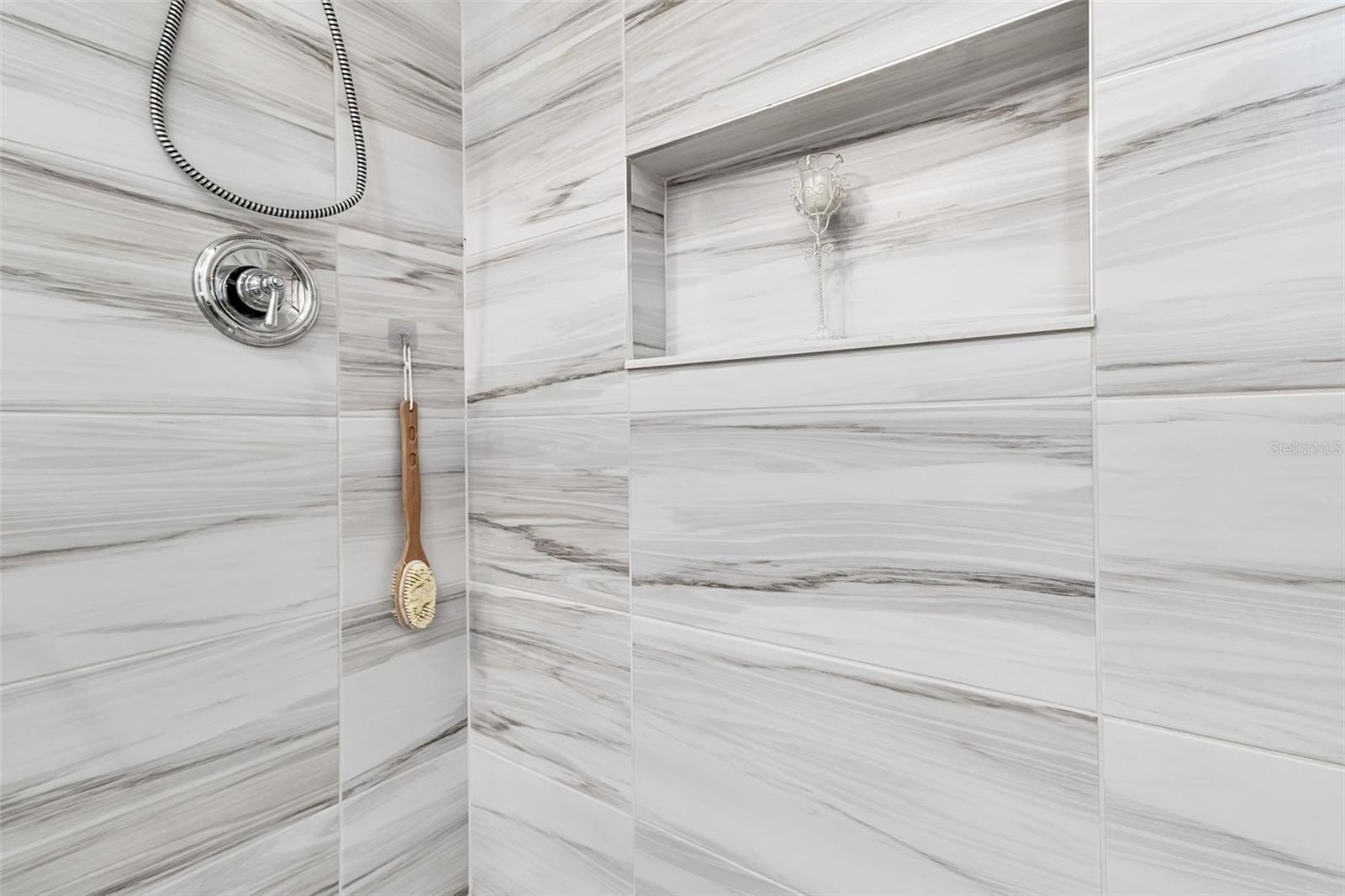 OAKS 2 PH 1 - Residential