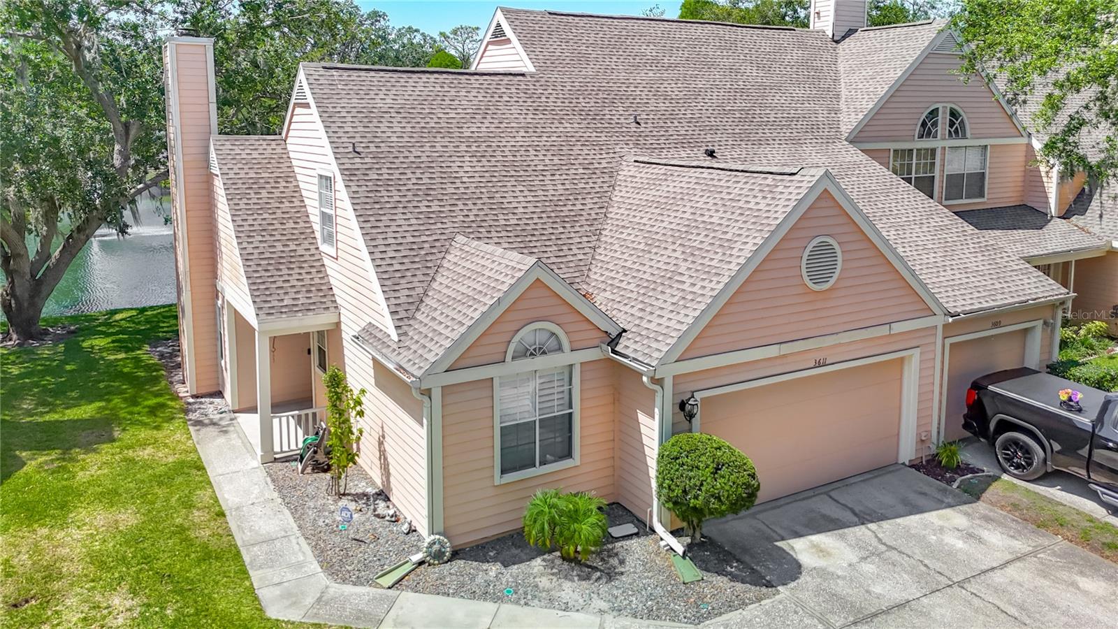 3611 PINE KNOT DRIVE