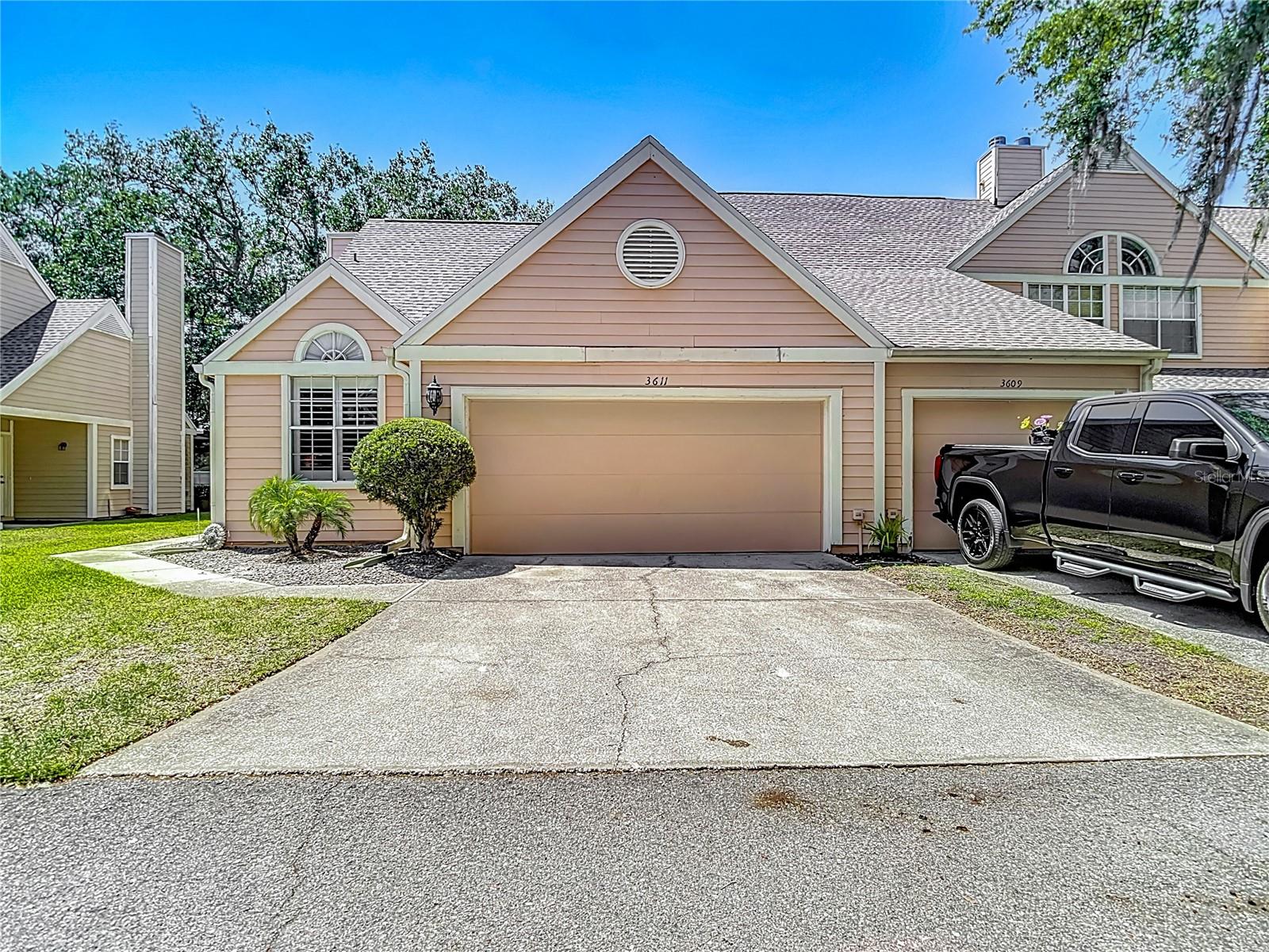 3611 PINE KNOT DRIVE