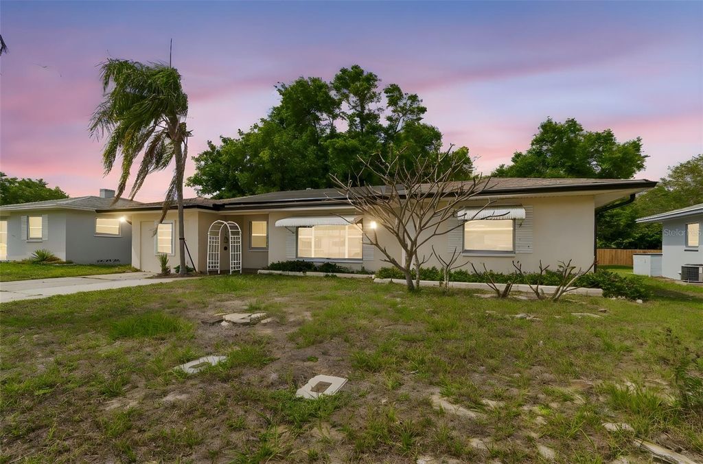 Photo of 1226 Magnolia Drive, Clearwater, FL 33756 (MLS # TB8496324)