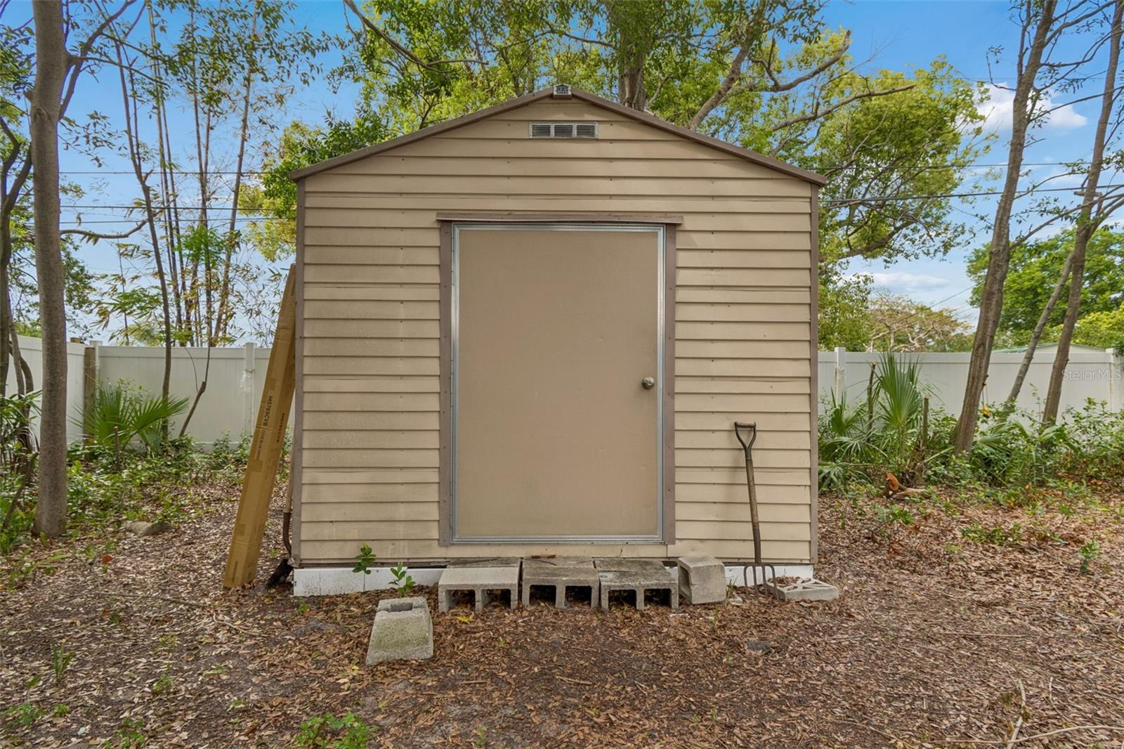 MCVEIGH SUB 1ST ADD - Residential