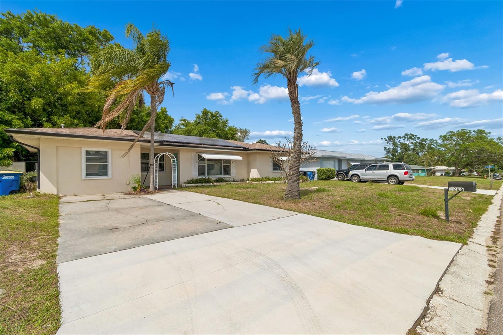 MCVEIGH SUB 1ST ADD - Residential