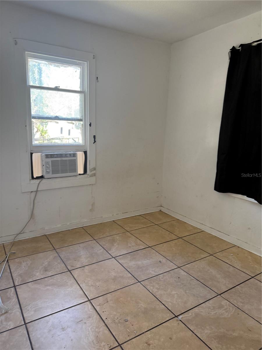 HOME NON SUB - Residential Lease