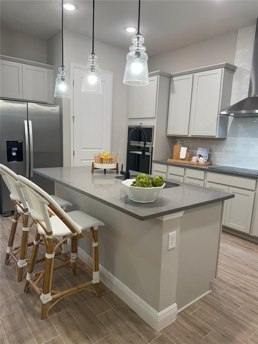 WESLYN PARK - Residential Lease