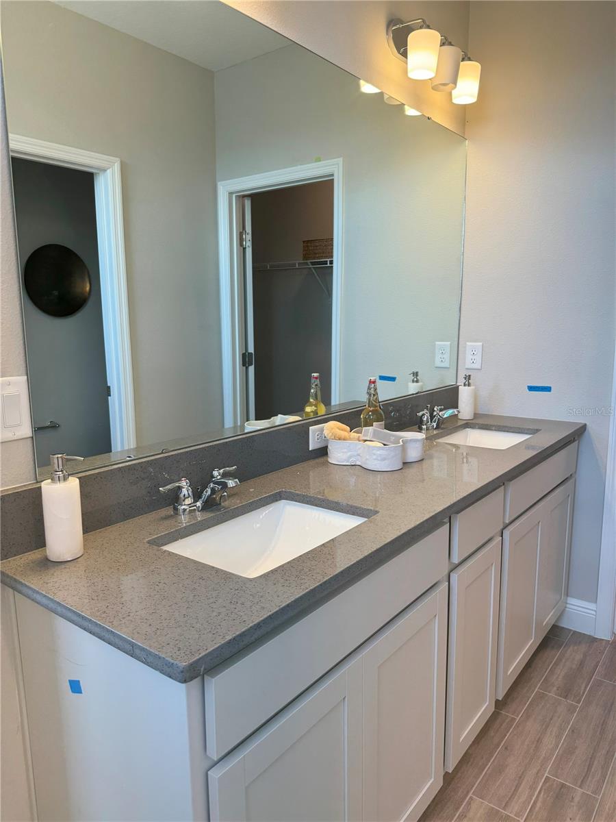 WESLYN PARK - Residential Lease