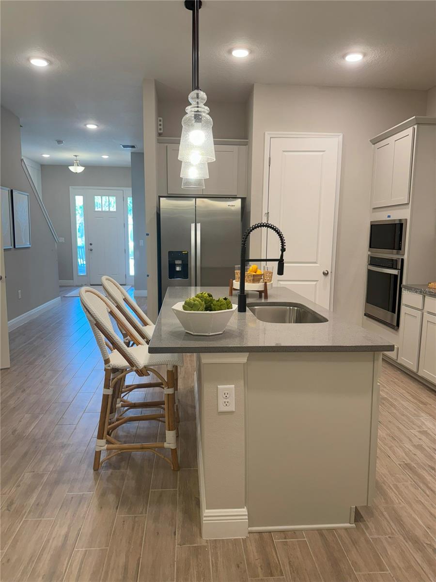 WESLYN PARK - Residential Lease