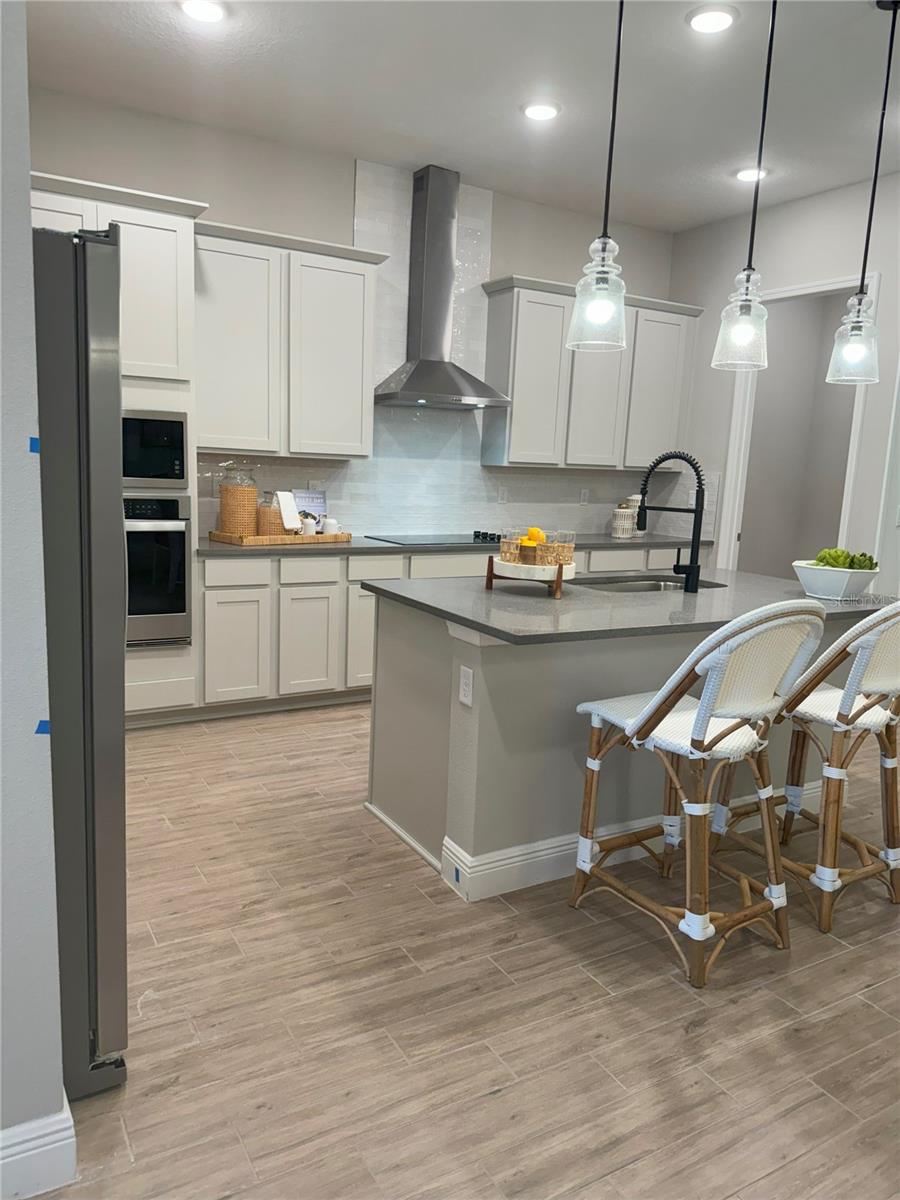 WESLYN PARK - Residential Lease