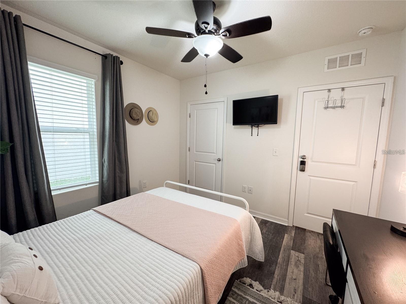 CARLTON LAKES WEST PH 2B - Residential