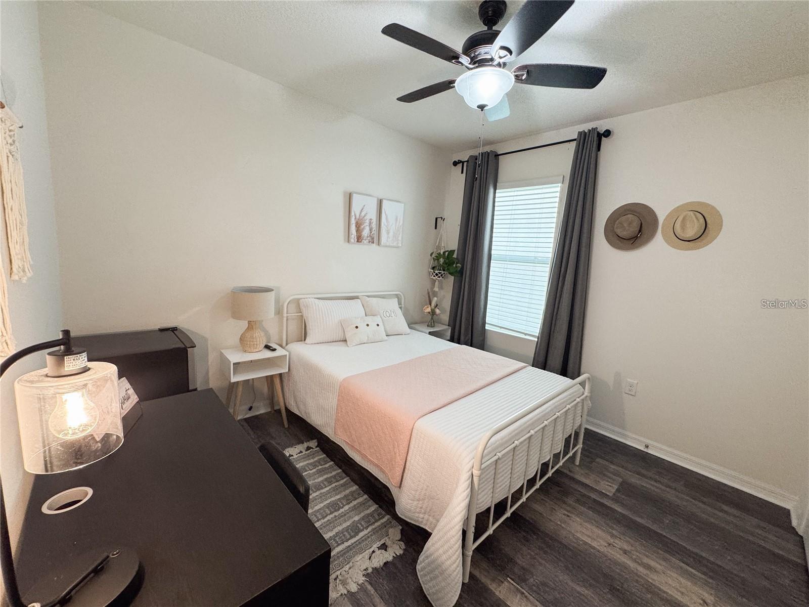 CARLTON LAKES WEST PH 2B - Residential