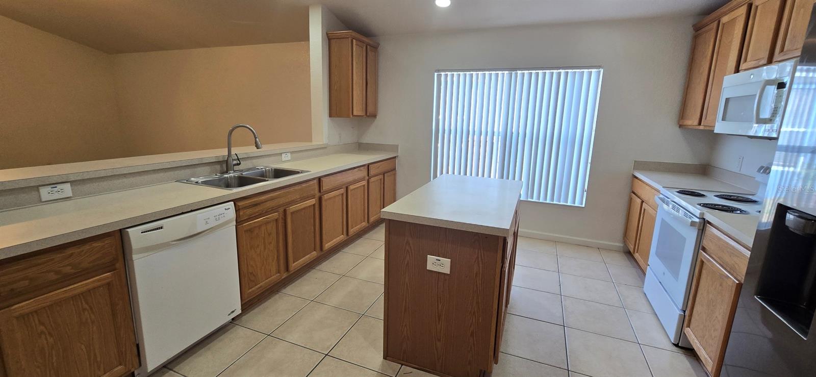 SADDLE CREEK I - Residential Lease