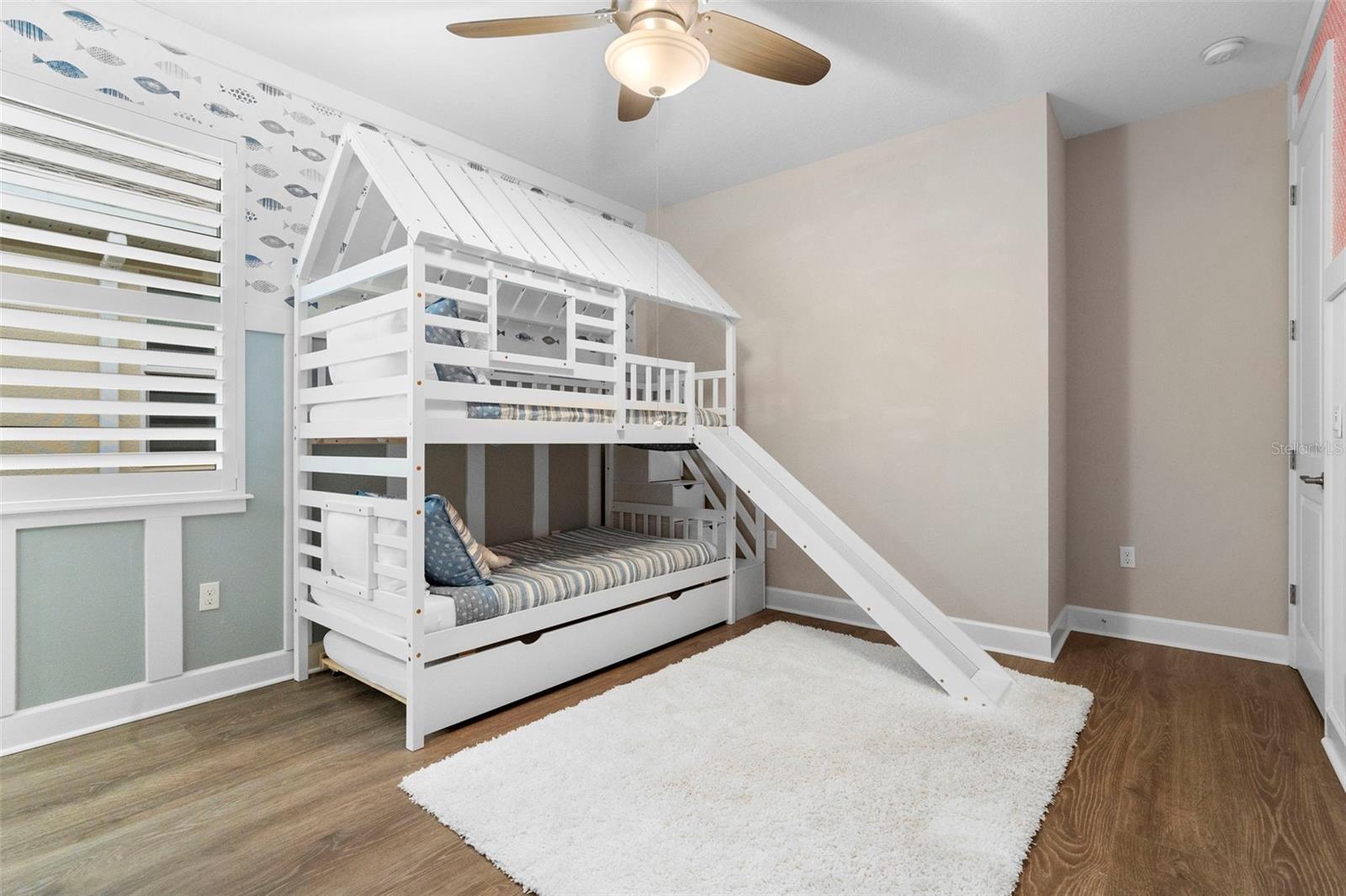 VICTORIA HILLS PH 4 - Residential