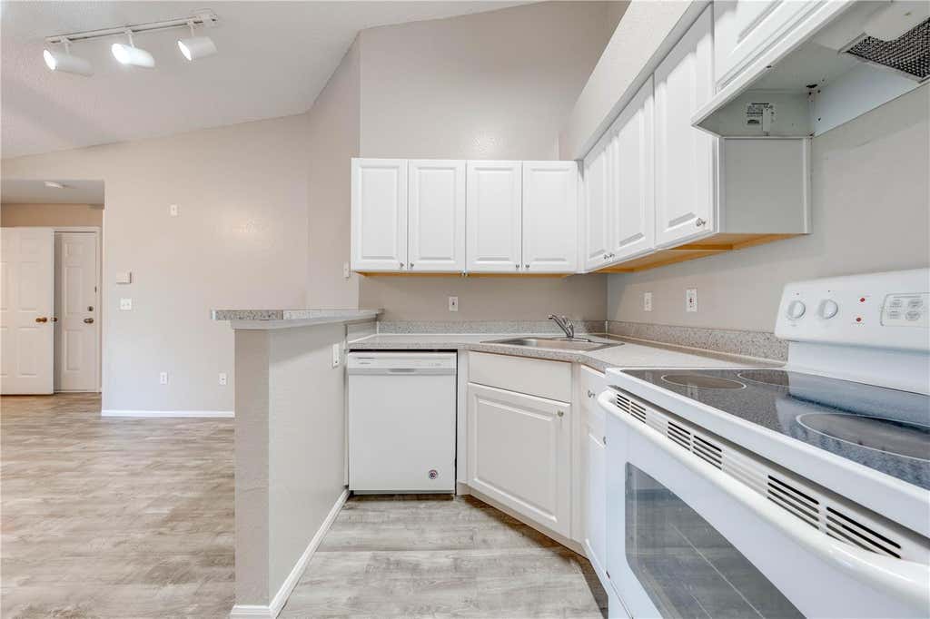Photo of 2210 Yankee Place #334, Orlando, FL 32839 (MLS # S5151304)