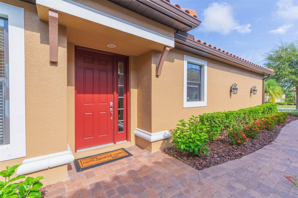 Photo of 8413 Alberata Vista Drive, Tampa, FL 33647 (MLS # TB8415103)