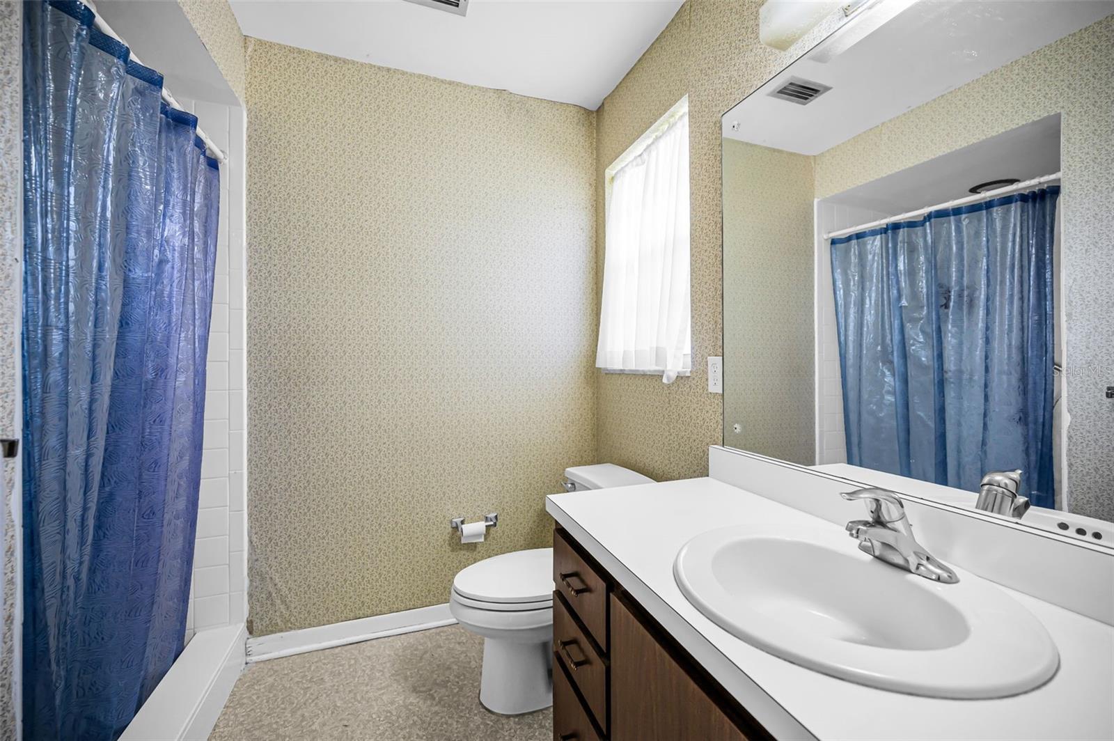 GROVEWOOD - Residential